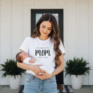 T-shirt Nom personnalisé de l'enfant minimal Nouvellement