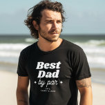 T-shirt Nom personnalisé Meilleur papa Par Par Cool Rétro<br><div class="desc">Score un cadeau trou-en-un pour papa avec cette chemise de nom personnalisée ! Design cool rétro pour le meilleur papa par. Swing en style sur le parcours!</div>