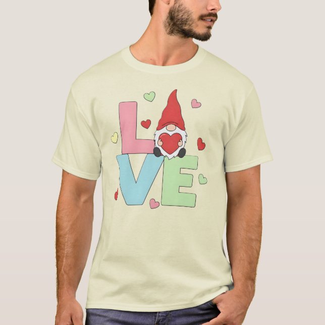 T-shirt Nordic Love Gnome: Whimsical Pastel Heart  (Devant)