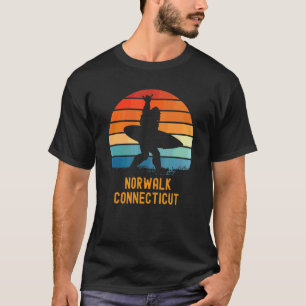 T-shirt Norwalk Connecticut Sasquatch Souvenir