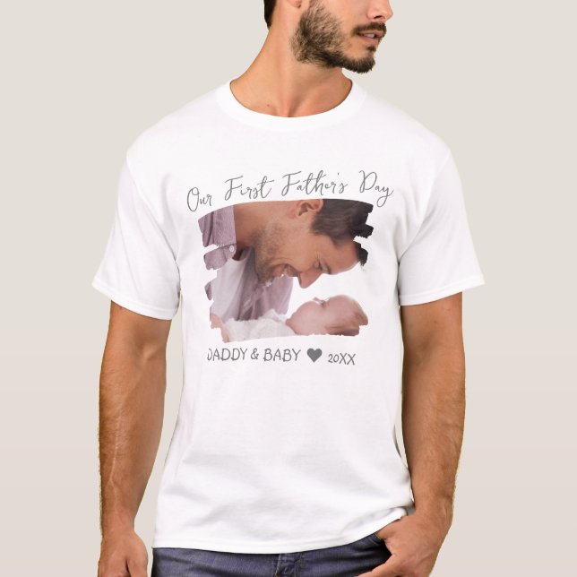 T-shirt Notre première Fête des pères Nouveau papa et bébé (Devant)