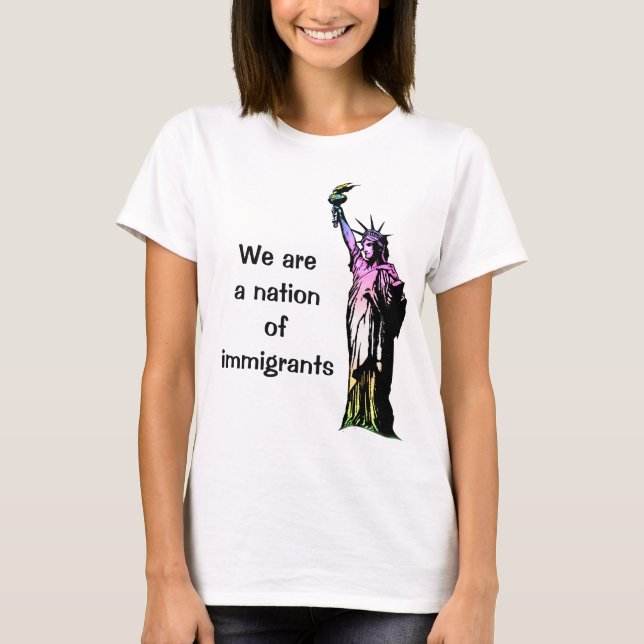T-shirt Nous sommes une nation d'immigrants Chemise arc-en (Devant)
