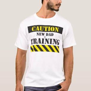 T-shirt Nouveau papa de précaution dans la formation