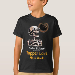 T-shirt Nouveau squelette Éclipse solaire Tupper Lake