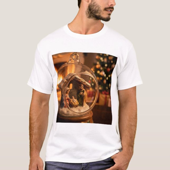 T-shirt Nuit sacrée dans le globe de neige (Devant)