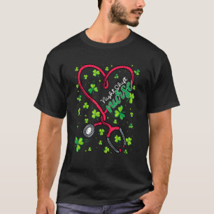T-shirt Nuit Shift Infirmière Jour de la Saint Patrick Lov
