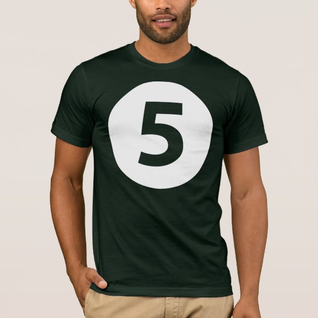 T-shirt Numéro cinq (Devant)