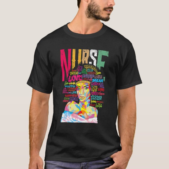T-shirt Nurse Black Woman Magic Afro Melanin Queen Black H (Devant)