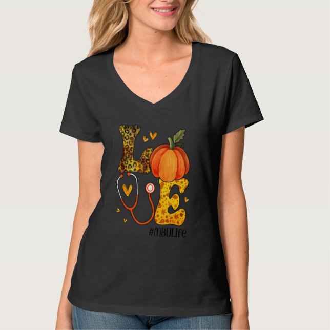T-shirt Nurse Leopard Pumpkin Thanksgiving Love MBU Nurse  (Devant)