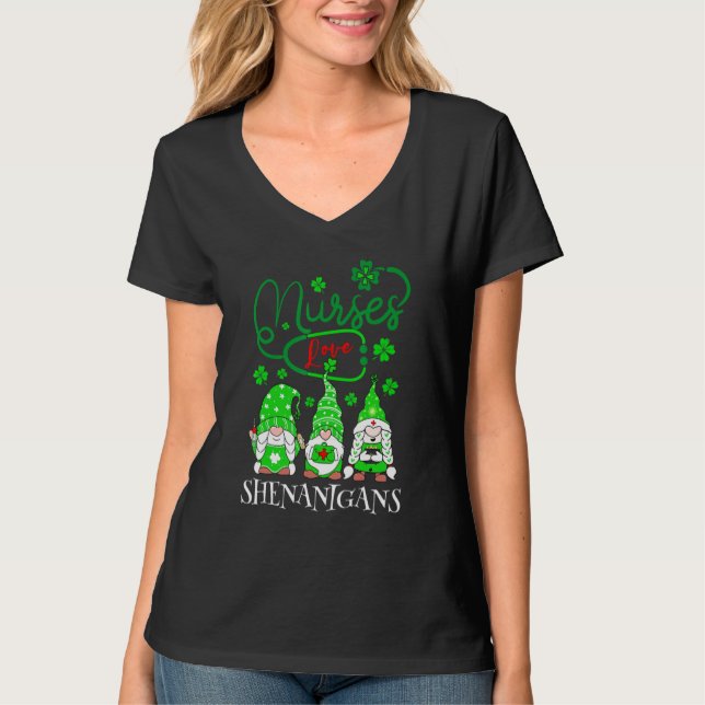 T-shirt Nurses Love Shenanigans Funny Gnomes Nurse St Patr (Devant)