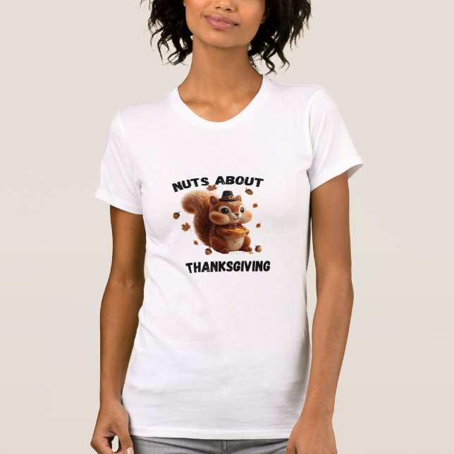 T-shirt Nuts About Pie – Cute Yarn Squirrel Thanksgiving  (Devant)