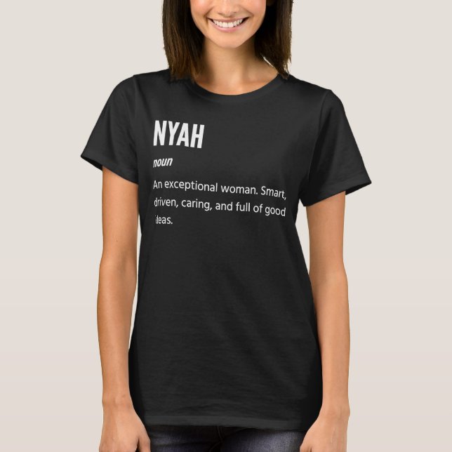 T-shirt Nyah s Noun Une femme exceptionnelle (Devant)
