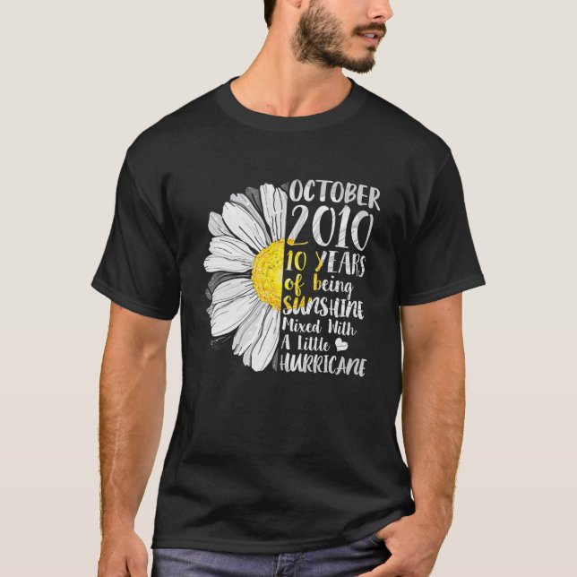 T-shirt Octobre Fille T 10 ans soleil Anniversaire (Devant)