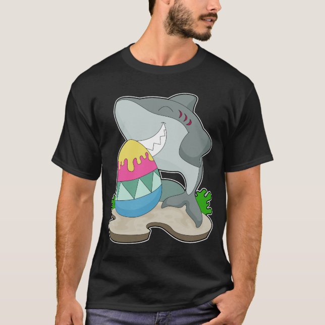 T-shirt OEuf de Pâques de requin (Devant)