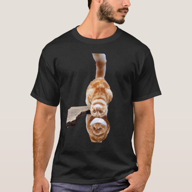 T-shirt OEuvre d'un chaton d'illusion de chat Freaky (Devant)