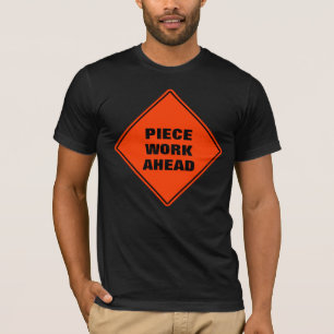 T-shirt Oeuvre orange amusante à travailler avant la prude
