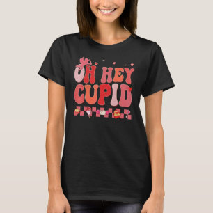 T-shirt Oh Hey Cupidon Rétro Groovy Couple de la Saint-Val