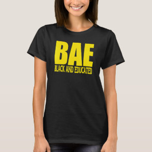 T-shirt Oheneba Apparel Noir Et Éduqué Bae Melanin