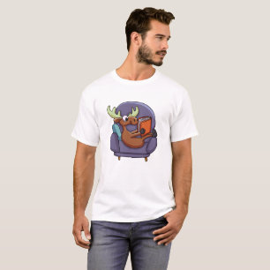 T-shirt Oie lisant un livre sur un canapé choisir la cou