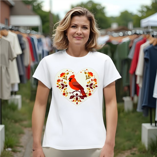 T-shirt Oiseau rouge (Cardinal) Oiseau rouge - Boho Folk A (Boho Folk Art Cardinal in a Heart T-Shirt| Red Bird Lover's)
