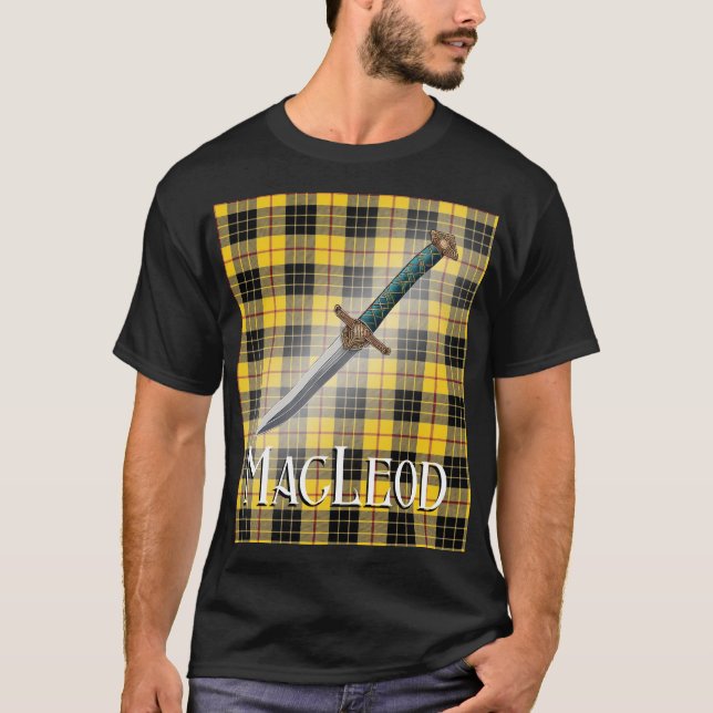T-shirt Old Scottish Clan MacLeod Tartan Design (Devant)