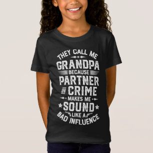 T-Shirt On M'Appelle Grand-Père Partenaire Dans La Fête de