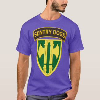 T-shirt Onglet Chiens de sentinelle de la 18e brigade du d