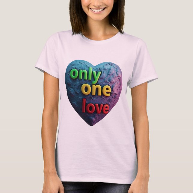 T-shirt Only One Love – Reggae-Inspired Heart Art  (Devant)