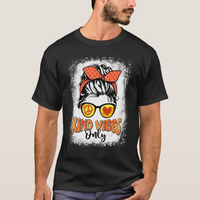 T-shirt Orange Pour Les Femmes Messy Bun Vibes Genre Uniqu (Devant)