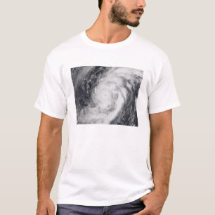 T-shirt Ouragan Damrey dans l'océan pacifique occidental