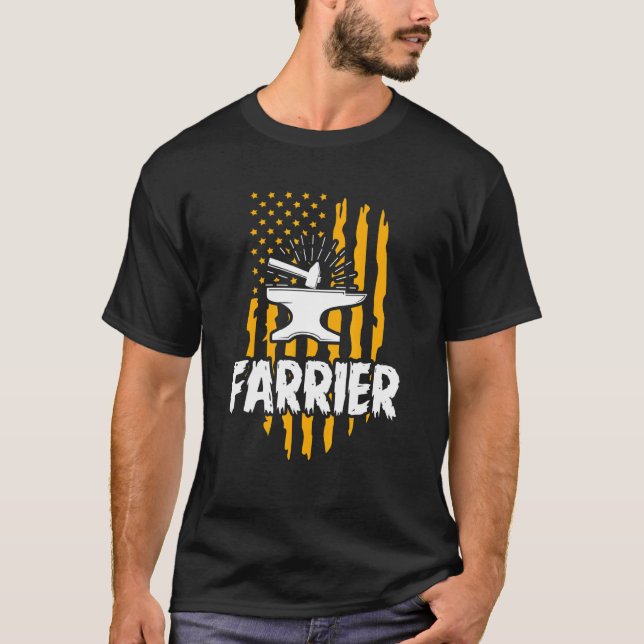 T-shirt Outil de travail de maréchal-ferrant Cheval Fer à  (Devant)