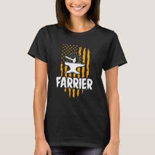 T-shirt Outil de travail Farrier Flag Horseshoe Hoof Trimm