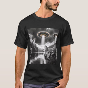 T-shirt OVNI Cat Maine Coon Alien Invasion Sci-fi Art