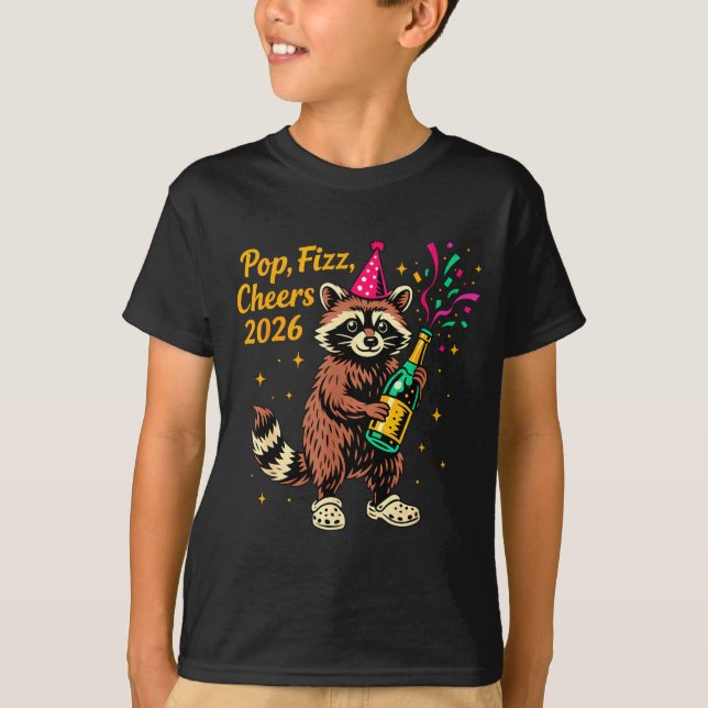 T-shirt P Fizz Cheers 2026 Funny Raccoon New Year Design  (Devant)