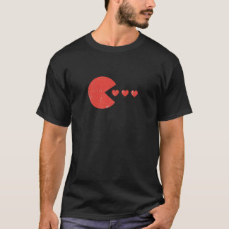 T-shirt Pac-Man Eats Hearts – Nostalgic Love Game Art
