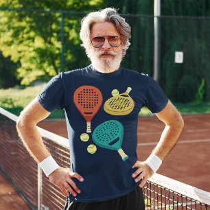 T-shirt Padel Tennis Rackets et Balls Collage Graphique