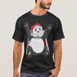 T-shirt Panda Christmas Santa chapeau<br><div class="desc">Ce design est le cadeau idéal pour un anniversaire,  Noël et d'autres célébrations. Il convient aux femmes,  aux hommes et aux enfants.</div>