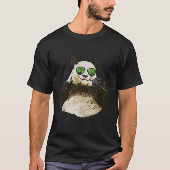 T-shirt Panda décontracté mangeant du bambou ours (Devant)