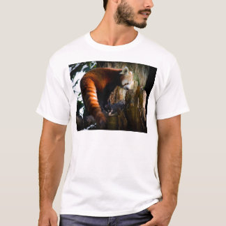 T-shirt panda rouge curieux