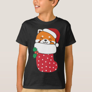 T-shirt Pandas Rouges Dans Les Bas De Noël Pour Noël