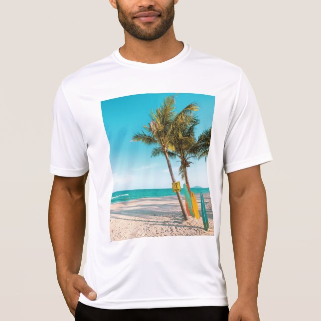 T-shirt Panneaux de surf sur la plage lancer oreiller (Devant)