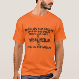 T-shirt Pantalon sur la chemise moulue