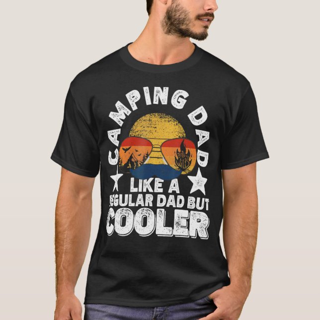 T-shirt Papa campeur comme un papa normal mais plus cool (Devant)