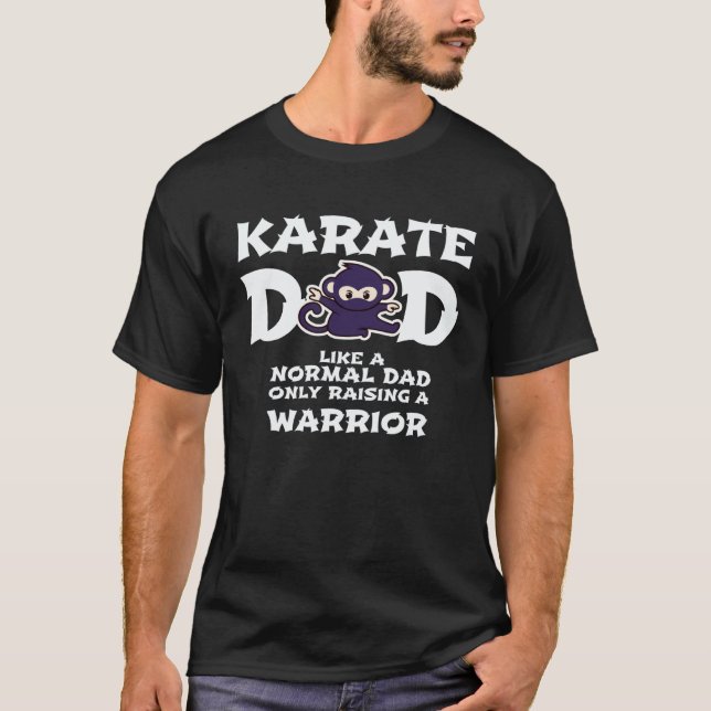 T-shirt Papa de karaté comme un papa normal  Guerrier  Fêt (Devant)