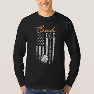 T-shirt Papa entraîneur de baseball comme un papa normal m