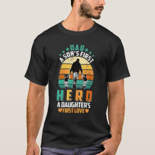 T-shirt Papa est le premier héros d'un fils Un premier amo