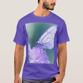 T-shirt papillon de couleur claire