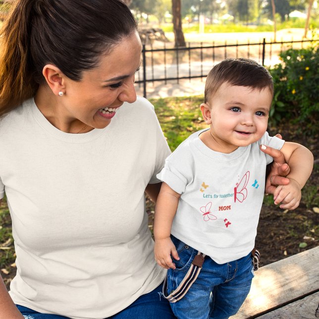 T-shirt papillon multicolore (play with kids. It's the weekend. mom, let's have a real fashion show for my dolls.)