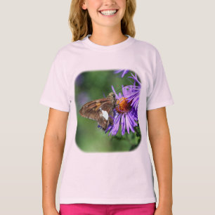 T-shirt Papillon sur la nature de l'aster violet