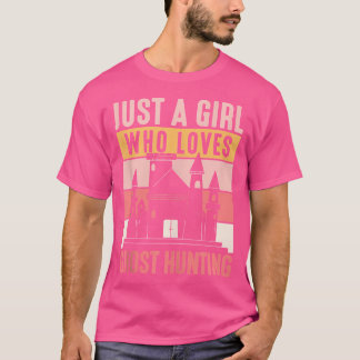 T-shirt Paranormal Juste Une Fille Qui Aime La Chasse Aux